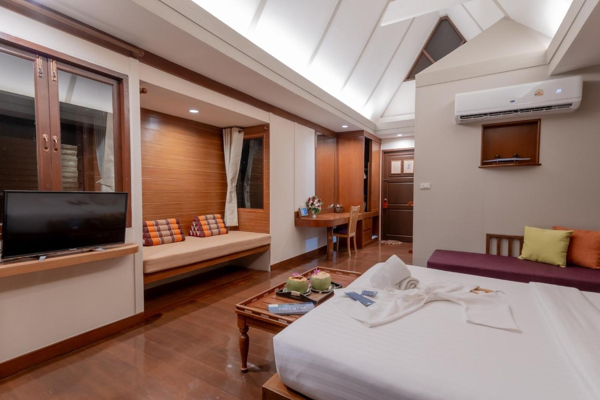 Baan Duangkaew Resort HHQ Exterior photo
